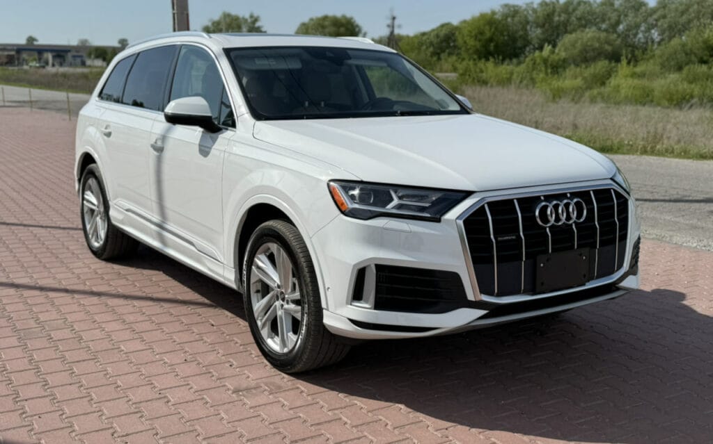 Дружина Андрія Шипка купила авто за сильно заниженою ціною
